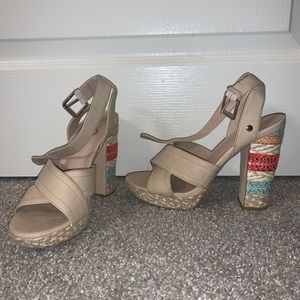 MIX No6- Neutral Heels with colorful detail, size 7.5